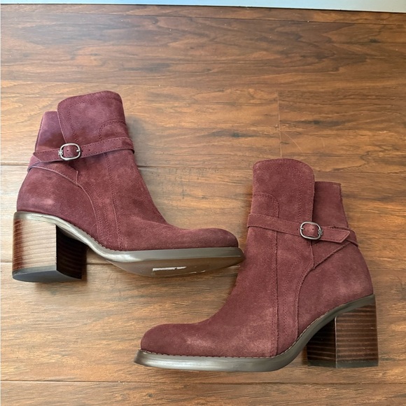 NWOT Sam Edelman Maroon Ankle Booties with Buckle Detail-Size 6 - Picture 5 of 13